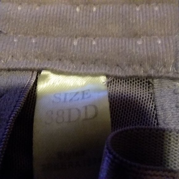 UNBRANDED BRA 38DD - Picture 2 of 3